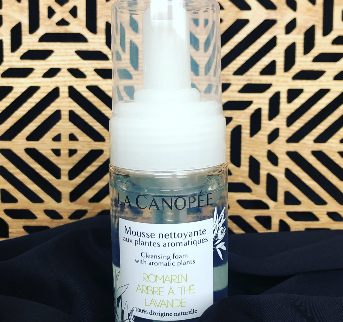 avis sur la mousse nettoyante aux plantes aromatiques de La Canopée